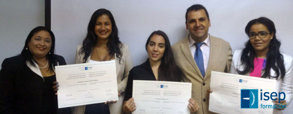 Entrega diplomas isep república dominicana